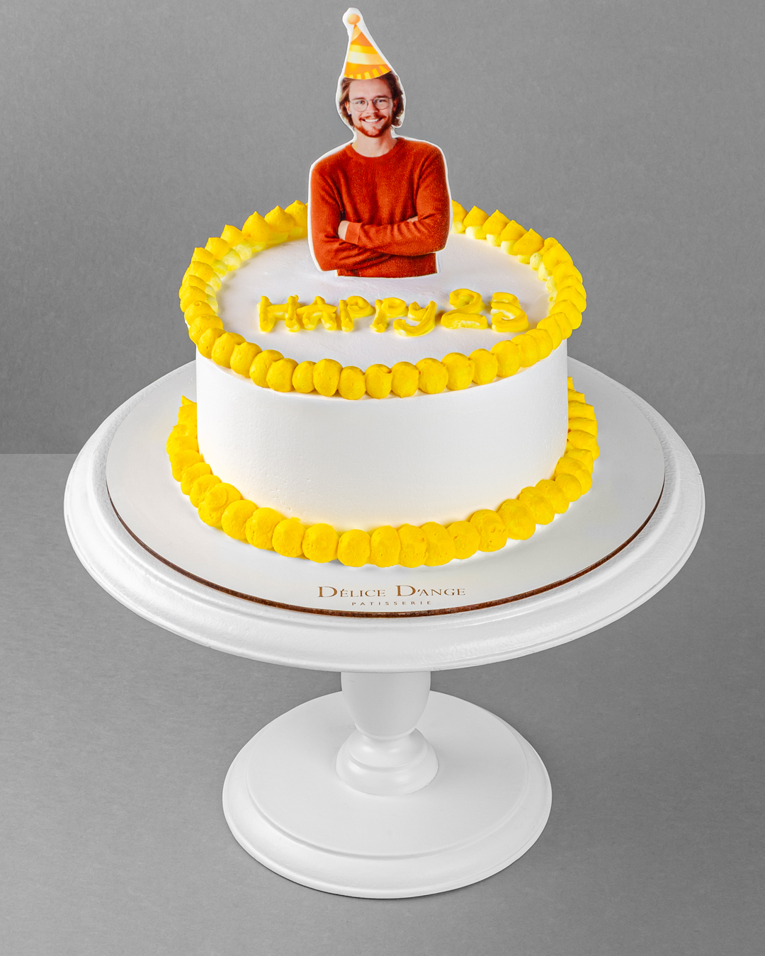 S037 25th Anniversary Cake