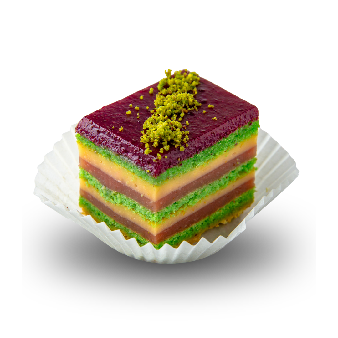French Maéva Mini Cake with exotic Peach and Raspberry layers
